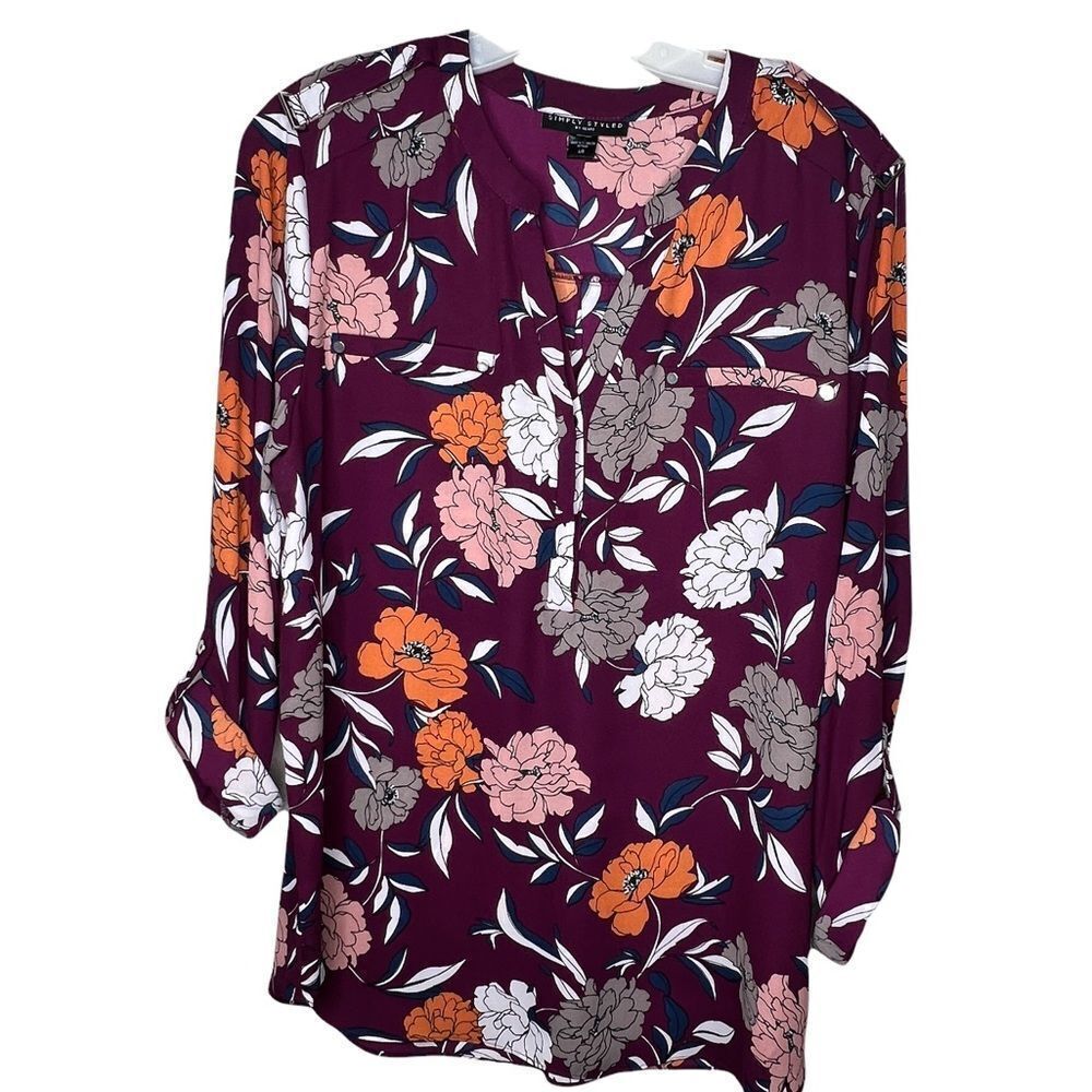 Simply Styled‎ Floral Top